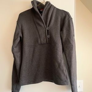 North Face fleece pullover